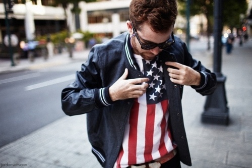 (1) Tumblr #silkscreen #white #red #america #city #design #photography #fashion #blue