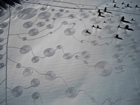 swissmiss #drawing #snow