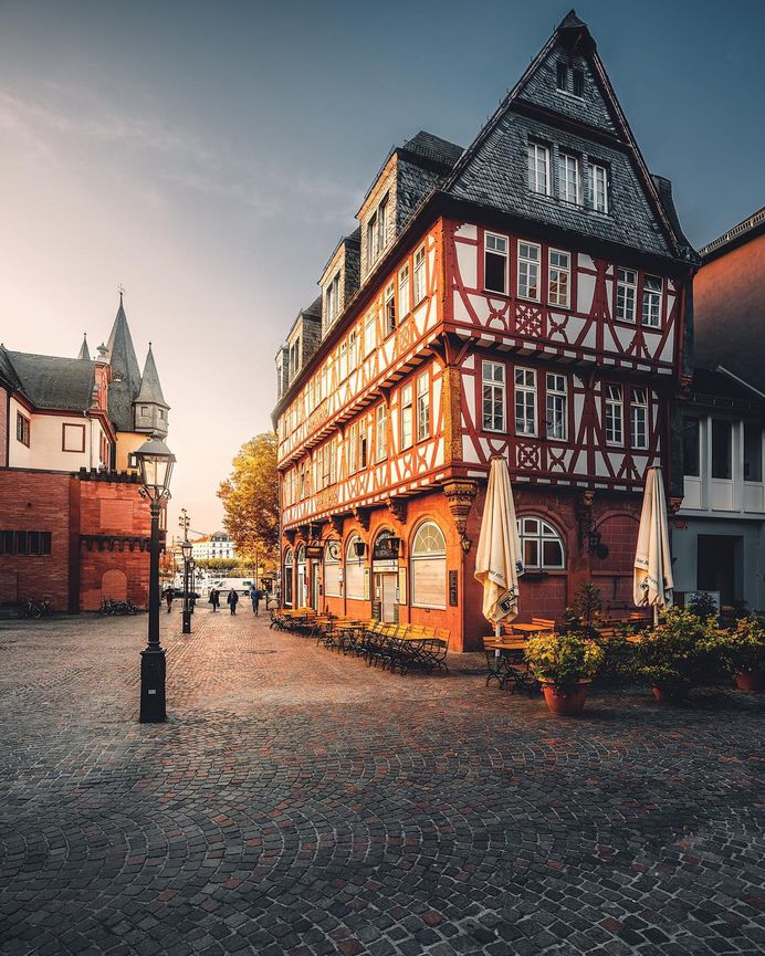 #bestcitybreaks: Striking Street Photography by Johannes Berger