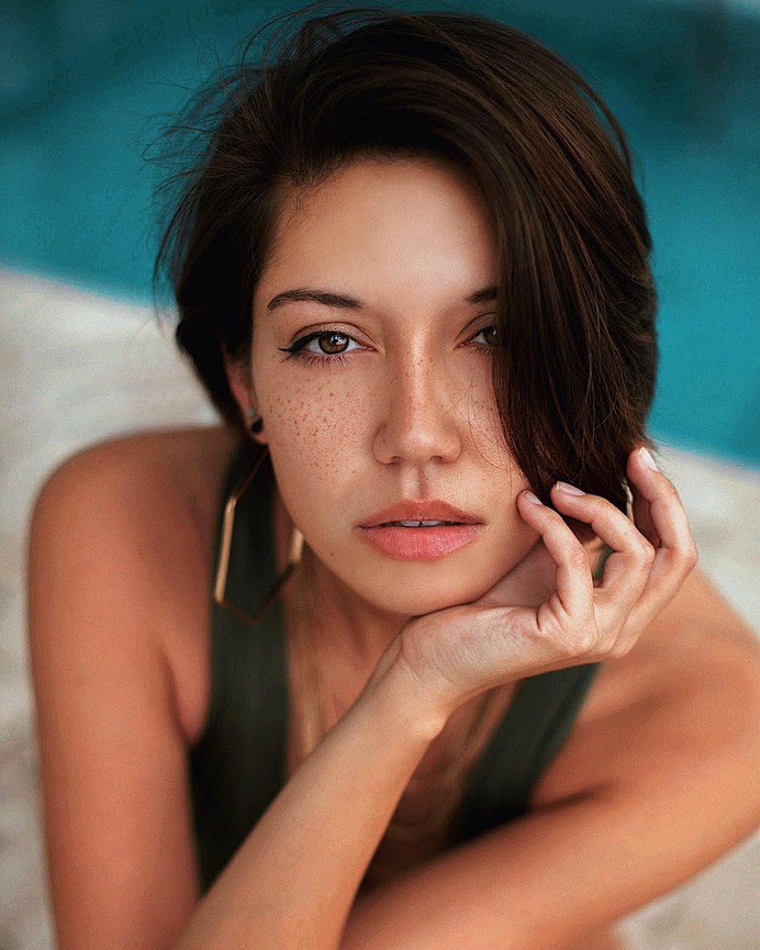 Im a sucker for freckles. // @tarayochum19 __________ #pursuitofportraits #portraitpage #earth_portraits #weekly_feature#portrait_vision#portraitstream#artofvisuals#moodyports#heatercentral#portraitcentral#gramkilla#gk5k#portraitgames#portrait_today#igdaily#portraitpage#ourmoodydays#aovportraits#portraitgames#way2ill#portrait#humanedge#portraitmood#moodygrams#aov#featuremeseas#artofvisuals#theimaged#expofilm by @thatdeeguy