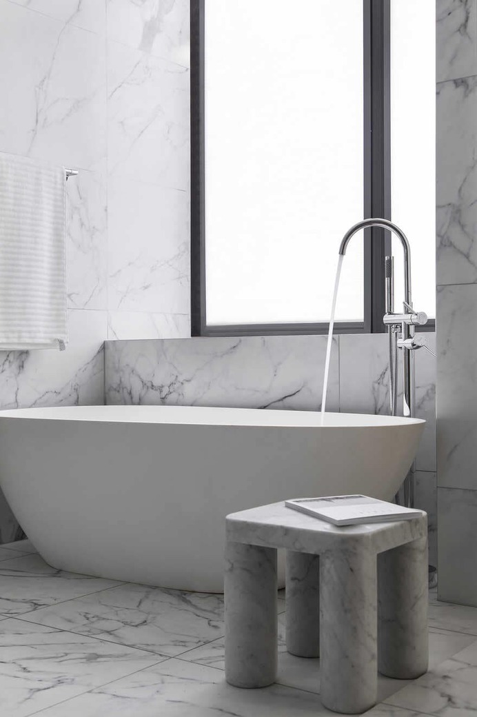 Bathroom / Liang Architecture Studio