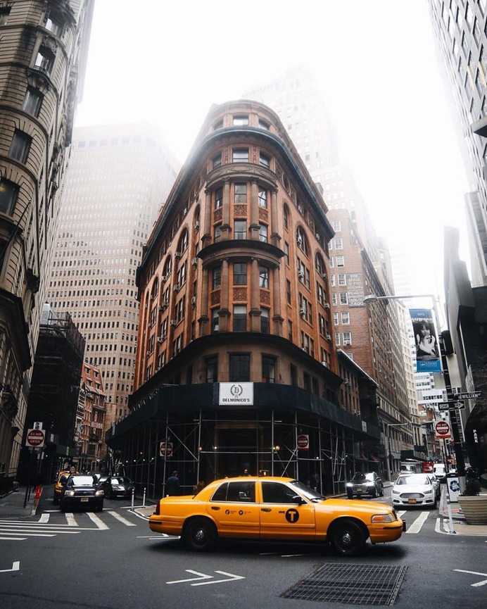 Cinematic Street Photography in New York by Ray H. Mercado