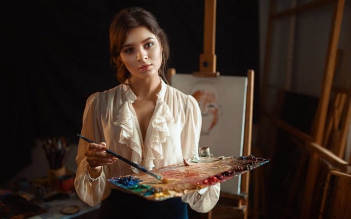 Beauty and Artistic Female Portraits by Maksim Kuzin