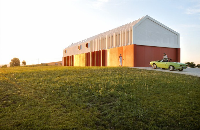 Border Crossing House, Italy / Simone Subissati Architects