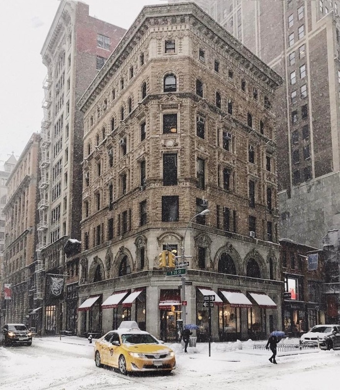 Stunning Architecture Instagrams by Tamara Peterson
