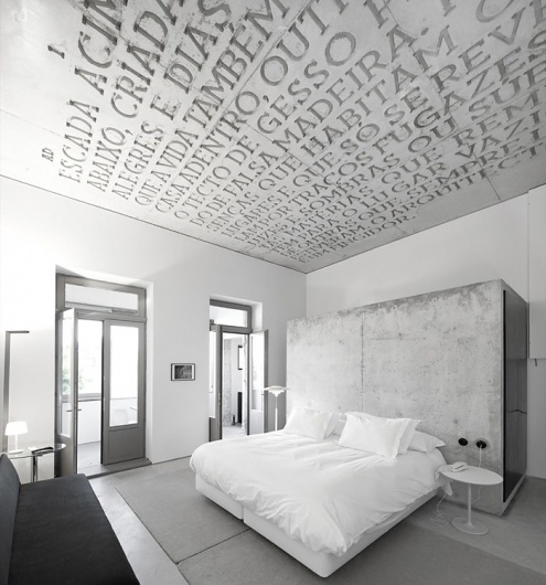 yellowtrace_Casa-do-Conto-Hotel_Porto-Portugal_01.jpg (JPEG Image, 700 × 749 pixels) #interior #design #graphic #environmental #type #typography