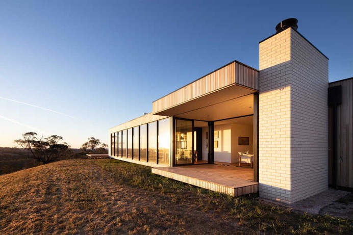 Modular Farmhouse Kangaroobie / Modscape