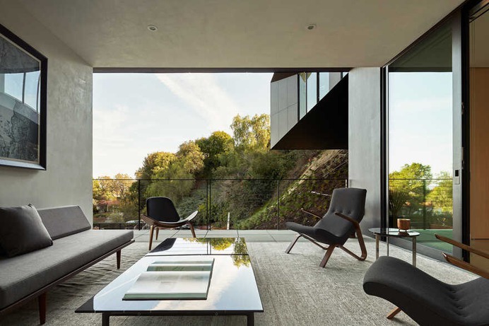 living room / Montalba Architects