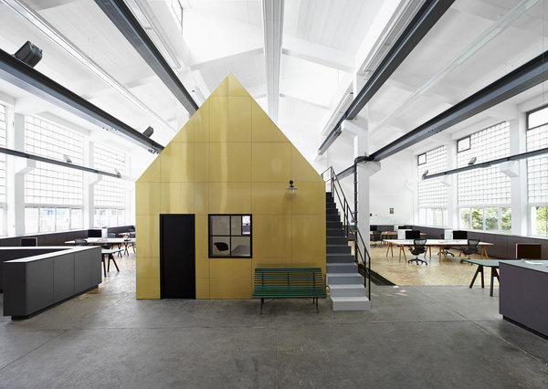 An Old Metal Workshop Becomes A New Studio #interior #design #decor #deco #decoration