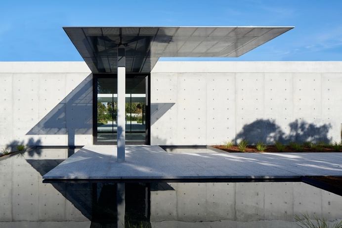 OZ Residence by Stanley Saitowitz | Natoma Architects