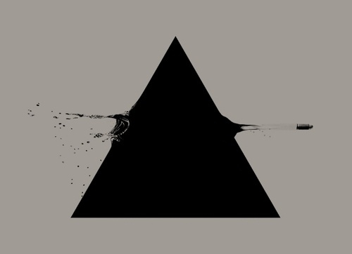 tumblr_m13l7rjsi81r3esomo1_500.jpg (500×362) #blackwhite #water #triangle #splash #bullet