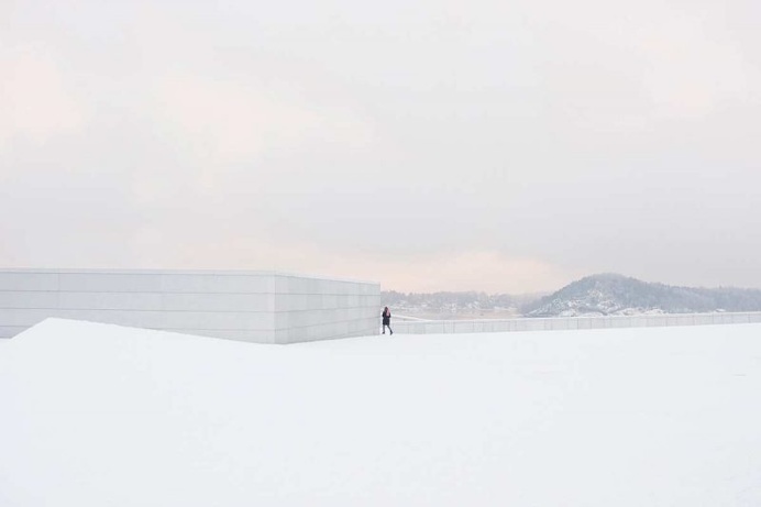 On His Own: Minimalist Photo Series by Paweł Franik