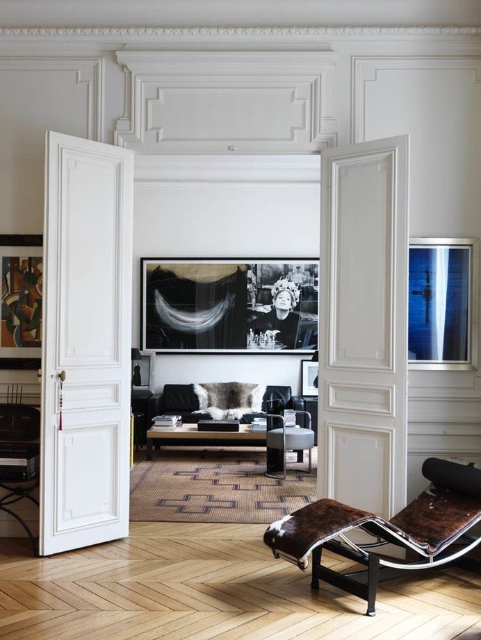 la closerie #interior #flooring #chaise #moulding #art