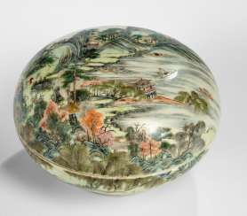 Lidded box with enamel decoration of a Jiangnan scene #Sets #Tea sets #Porcelain sets #Antique plates #Plates #Wall plates #Figures #Porcelain figurines #porcelain
