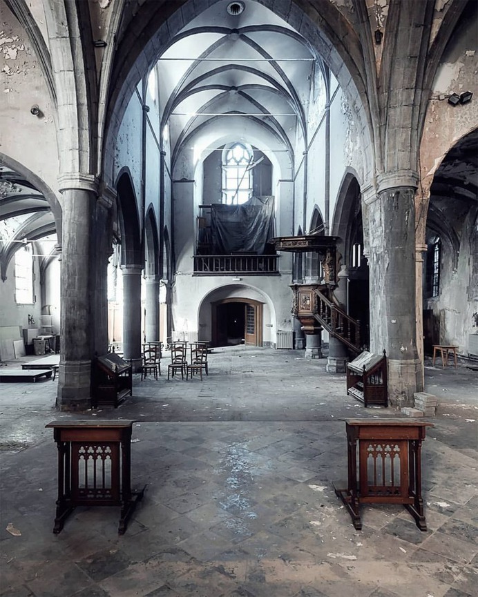 Abandoned Belgium: Stunning Urbex Photography by Valerie Leroy