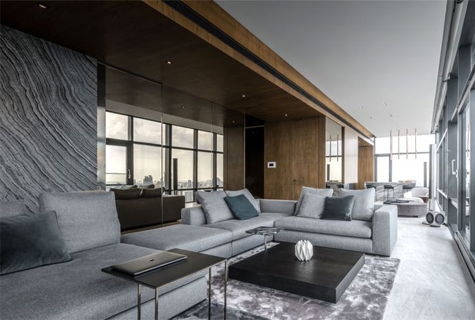 Bachelor Loft Equipped for Modern and Sophisticated Lifestyle - InteriorZine