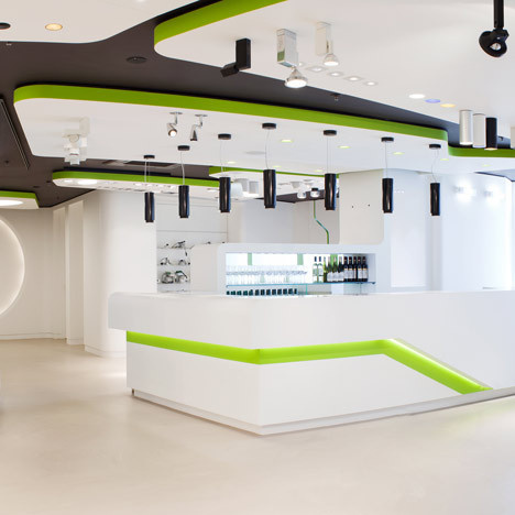 Atrium by Studio RHE #walls #rotating