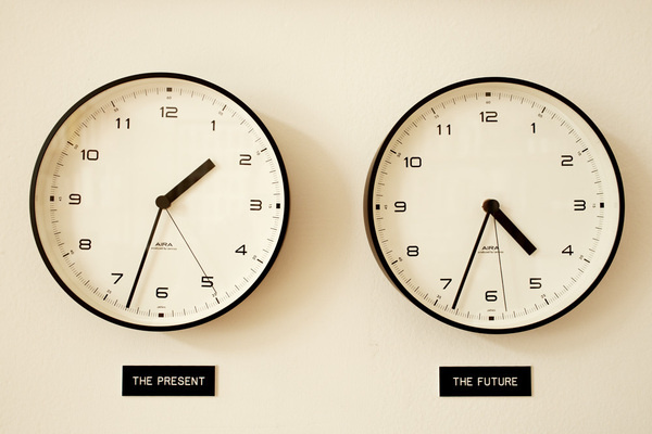Letterer and Designer Erik Marinovich for the Warby Parker Class Trip in SF. Shot by Collin Hughes. #theory #collin #marinovich #product #erik #clock #hughes