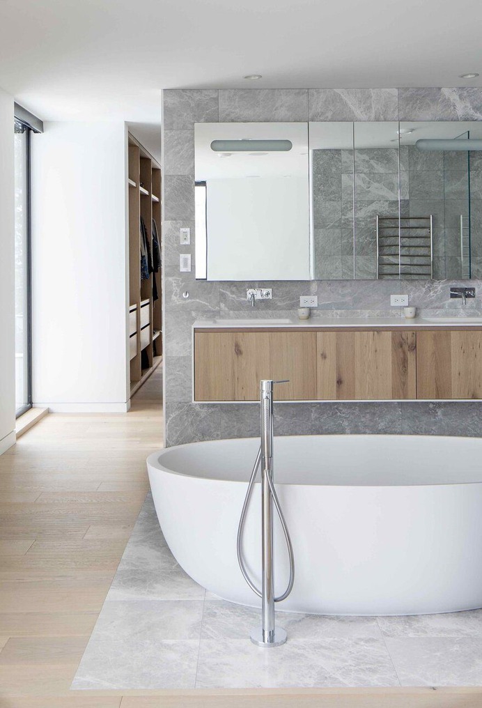 bathroom / Evoke International Design
