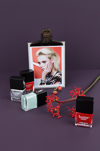 jacks beauty issue 2_looklabel #issue #jacob #grafic #stills #jette #for #stolte #jacks #2 #reischel #beauty