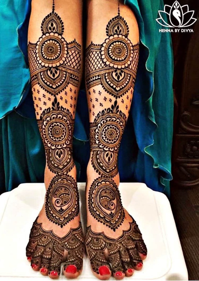 Mehendi Design For Legs - CareerGuide