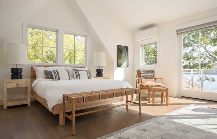 bedroom / Whitten Architects