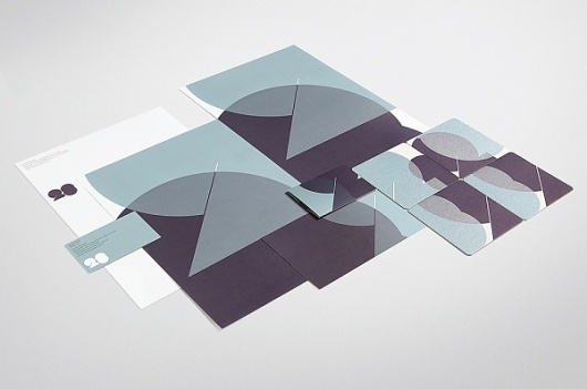 Fabio Ongarato | Errejebe // Visual culture, music adiction #blue #print #identity