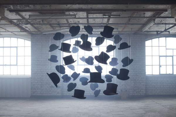 Nicola Yeoman #loft #yeoman #installation #exhib #exhibition #hat #circle #light