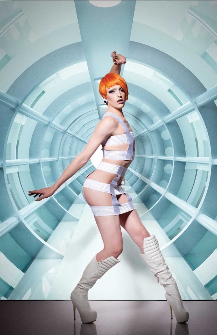 Glamour Photography: Drag Queens Around the World by Magnus Hastings