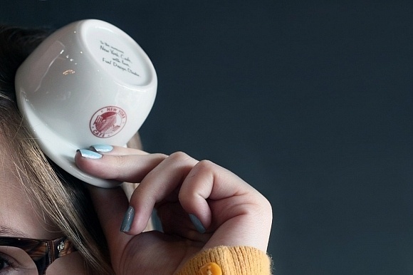 The Cap is a coffee cup specially designed for the New York Cafe, a restaurant and caffeination destination actually located in Curitiba, Br