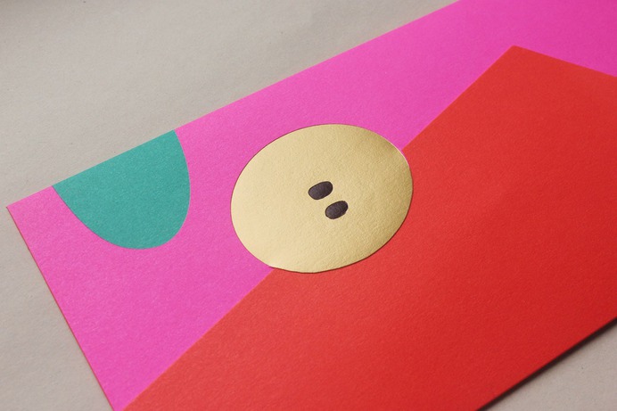 Piggy Red Envelope - Mindsparkle Mag I Chyi Chang is a Taipei-based illustrator and graphic designer serving a diverse range of clients including Starbucks and Yamaha, as well as local boutiques, musicians, and art festivals. #art #logo #identity #branding #design #color #photography #graphic #design #gallery #blog #project #mindsparkle #mag #beautiful #portfolio #designer