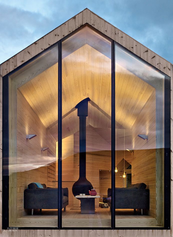 Ski In, Stroll Out: Reiulf Ramstad Designs a House for all Seasons in Norway