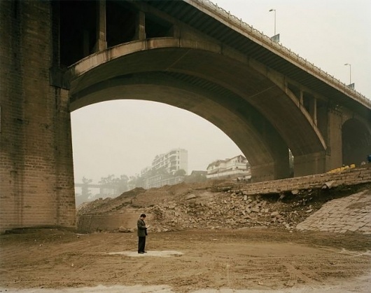RÃ©sultats Google Recherche d'images correspondant Ã http://visualcultureblog.com/wp-content/uploads/2010/12/yibin_ii_large.jpg #photography