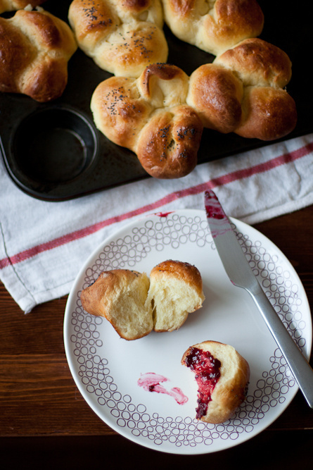 Buttered Up: Bubble Top Brioches #food