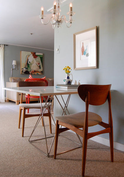 Bite size dining spaces don't have to mean scrimping on comfort, eye catching design or the ability to enertain #lounge