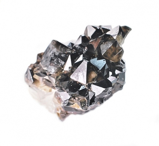 2011 | CARLY WAITO #stone #painting