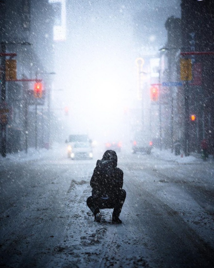 Cinematic and Moody Urban Photography by Mateo Wieland