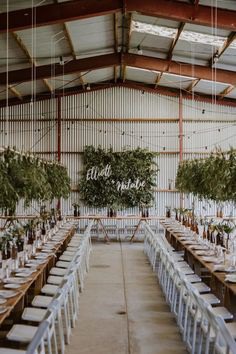 DIY barn wedding with foliage wall #diywedding