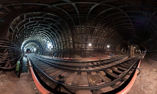 russos: Панорамный взгляд на метро #photography #metro