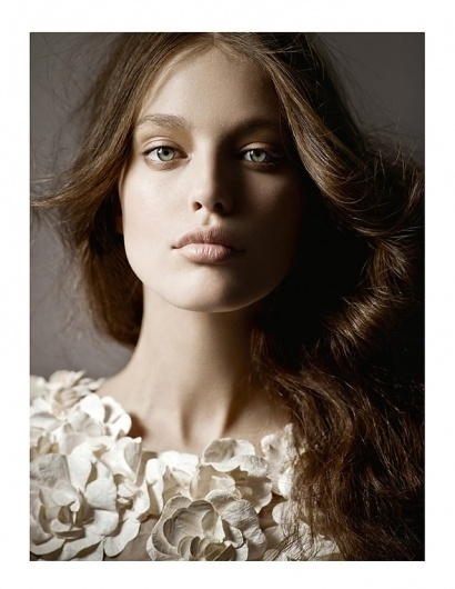 Emily DiDonato by Jean-François Campos for Vogue Latin America April 2012 | ZAC FASHION #photography #girl