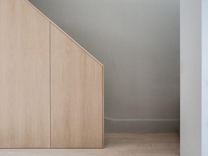 Repoussoir by Con Form Architects