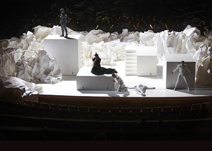 Frank Gehry's paper stage set for Mozart's Don Giovanni opera - Dezeen