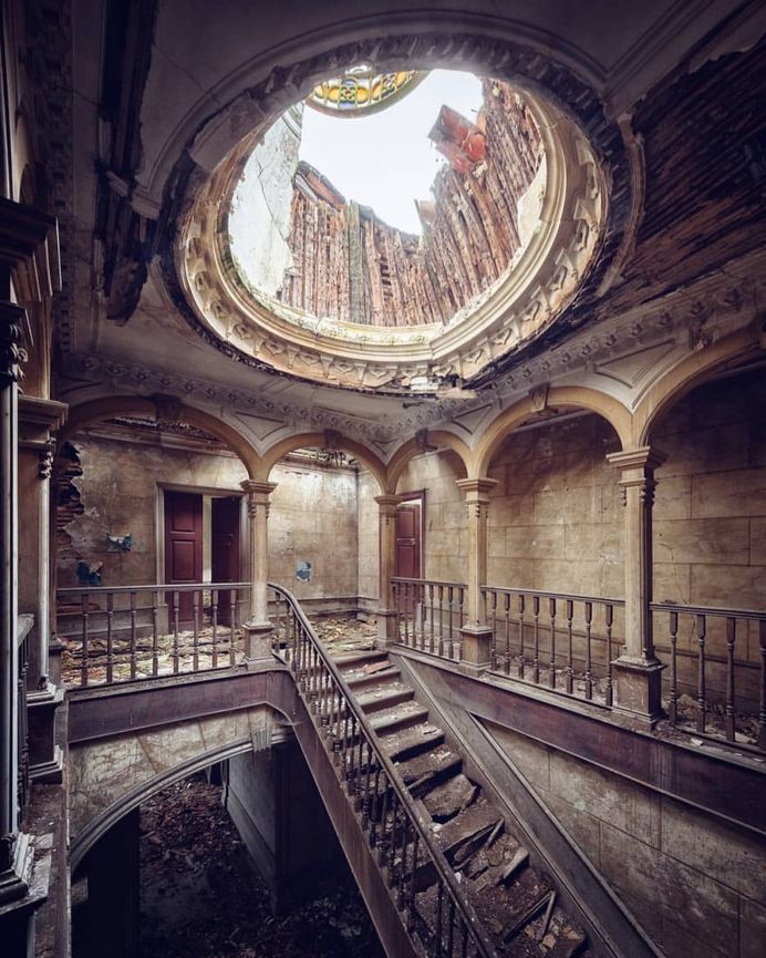 Abandoned Europe: Urbex Photography by Mathias Mahling