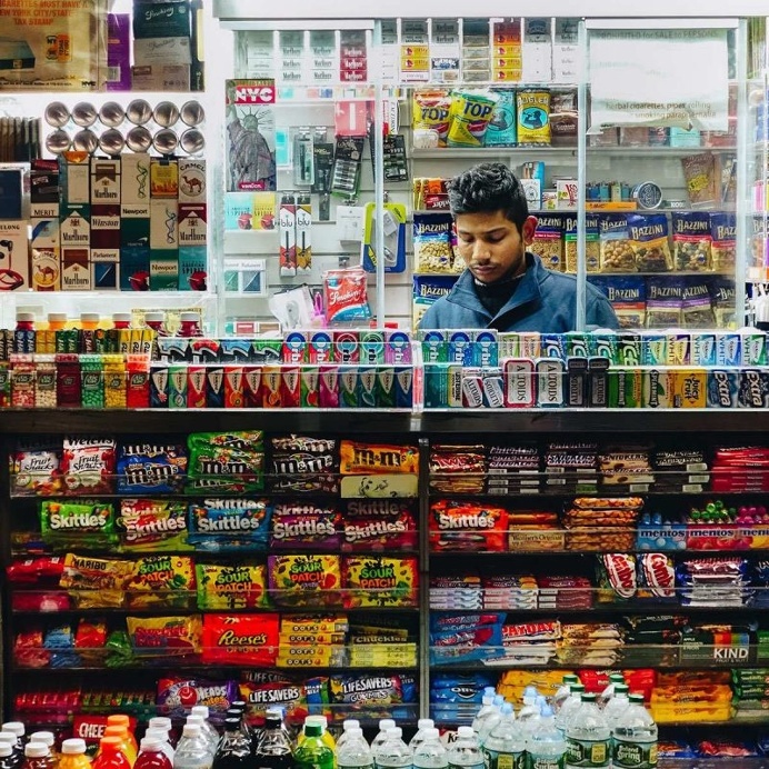 NYC Newsstands: Urban Photo Series by Nei Valente