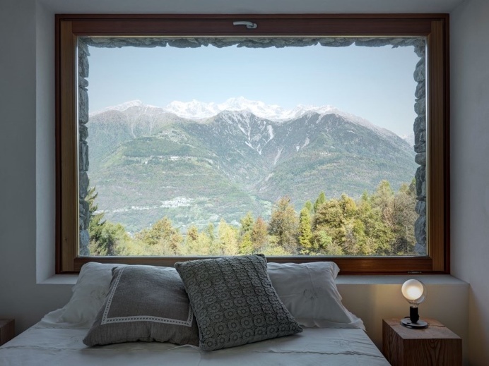 Old Ruin Transformed into a Spectacular Mountain Residence