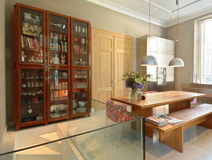 Vos Interieur, Bart Vos, Vos eigen label, Feltz kast