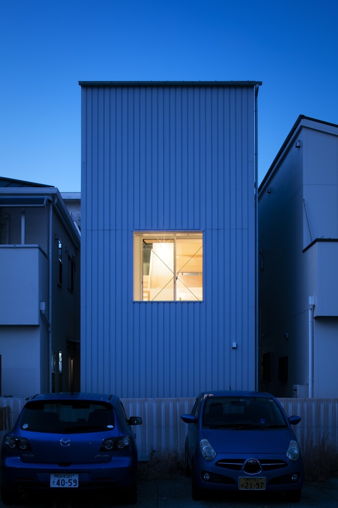 House in Kitami by Container Design