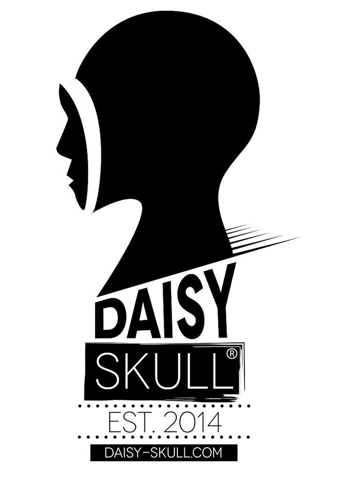 Daisy Skull (R) - Designer Fashion #design #daisy #fashion #logo #skull
