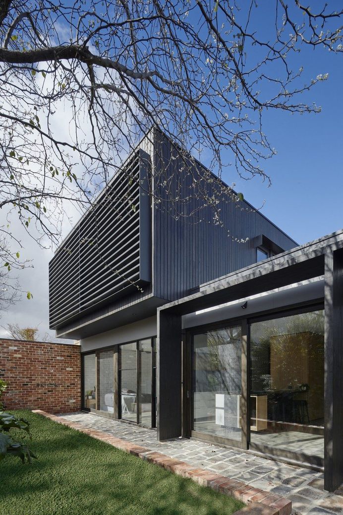 Garden Wall House, Sarah Kahn Architect 10