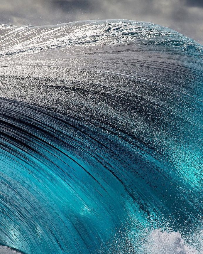 Ocean Pictures: Majestic Wave Photography by Andrew Semark